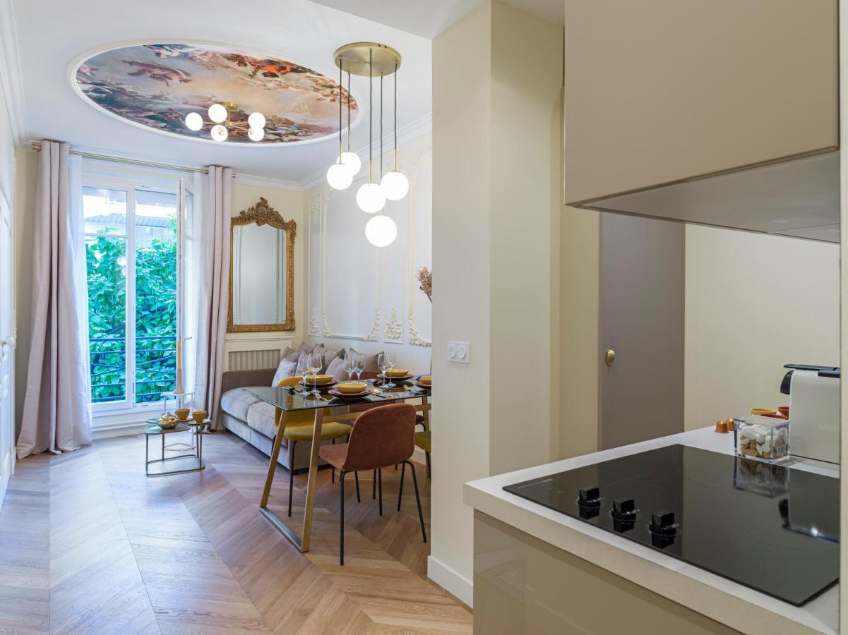 The Gatsby Suite Париж Екстериор снимка