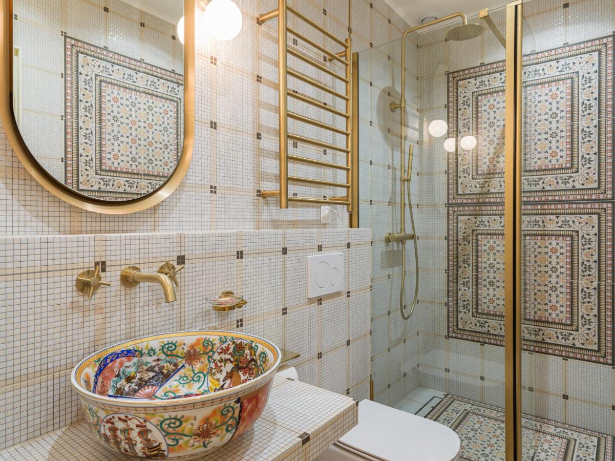 The Gatsby Suite Париж Екстериор снимка