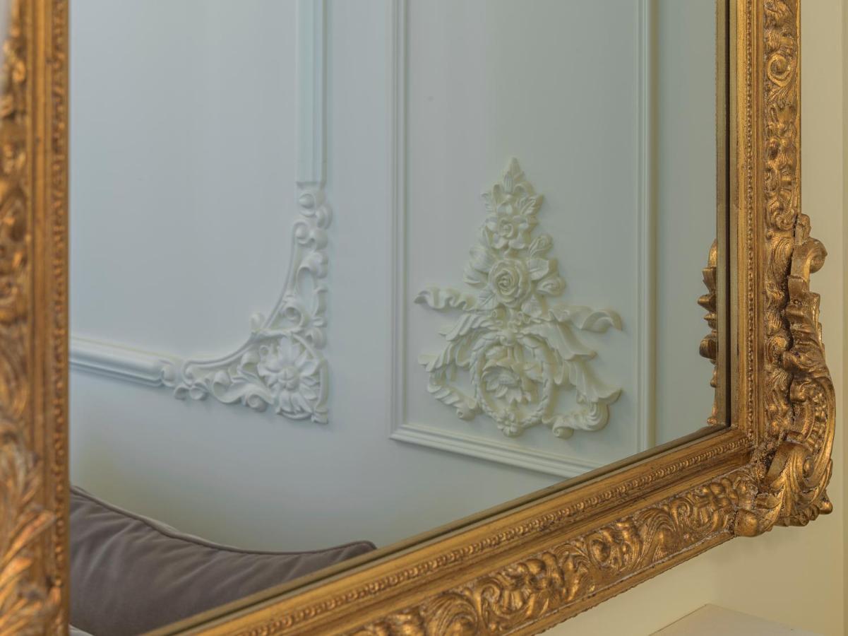 The Gatsby Suite Париж Екстериор снимка