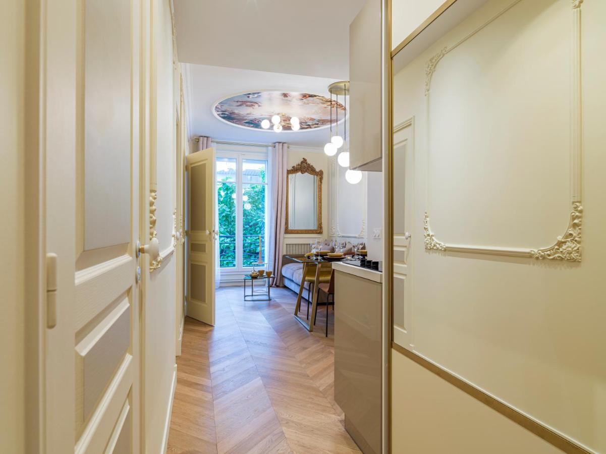 The Gatsby Suite Париж Екстериор снимка